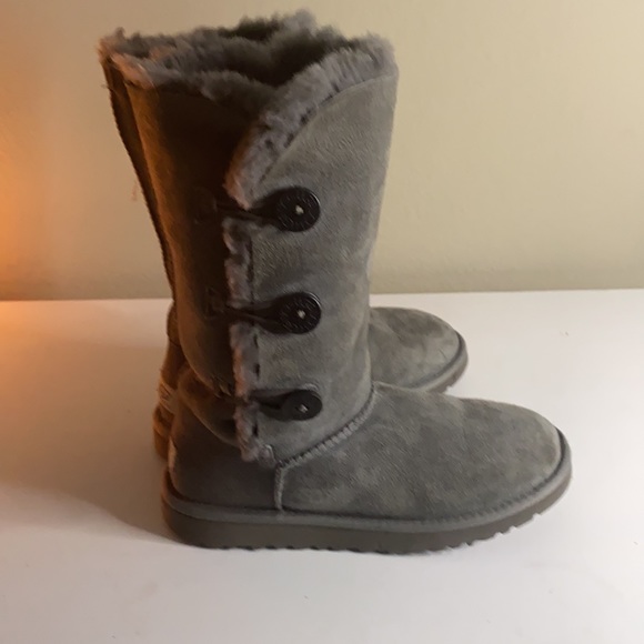 Women’s ugg boots - Picture 2 of 4